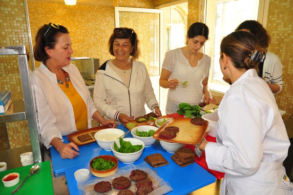 Edde Sands Wellness Cooking Class